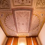 Oda ve Kahvaltı Palazzo Finati Alba (Piedmont)