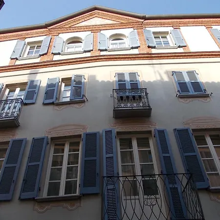 Palazzo Finati Bed and breakfast Alba (Piedmont)